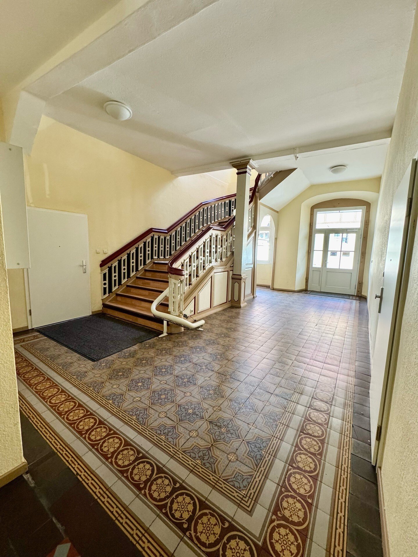 Goslar-Altstadt: Großzügige 5-Zimmerwohnung  