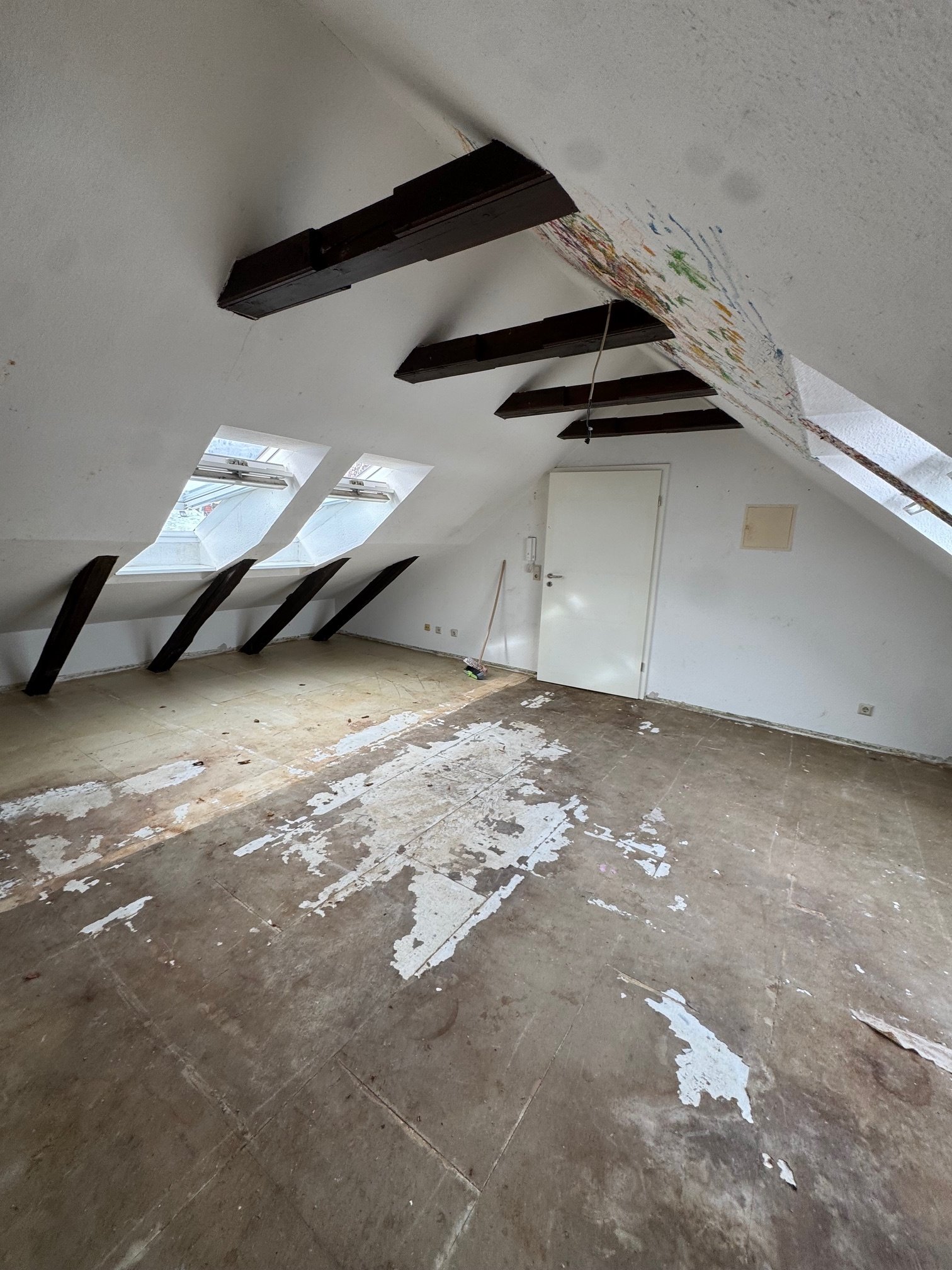 ETW in Zentraler Innenstadtlage - 2-Zimmer mit Stellplatz