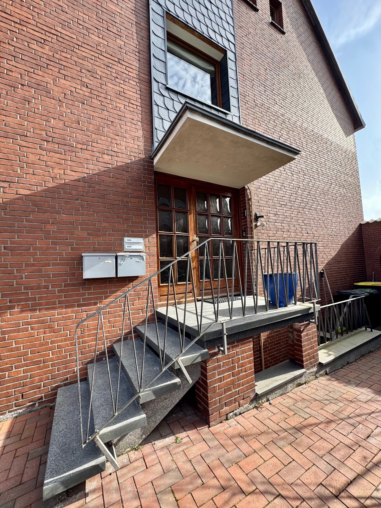 Interessantes Mehrfamilienhaus in Weddel