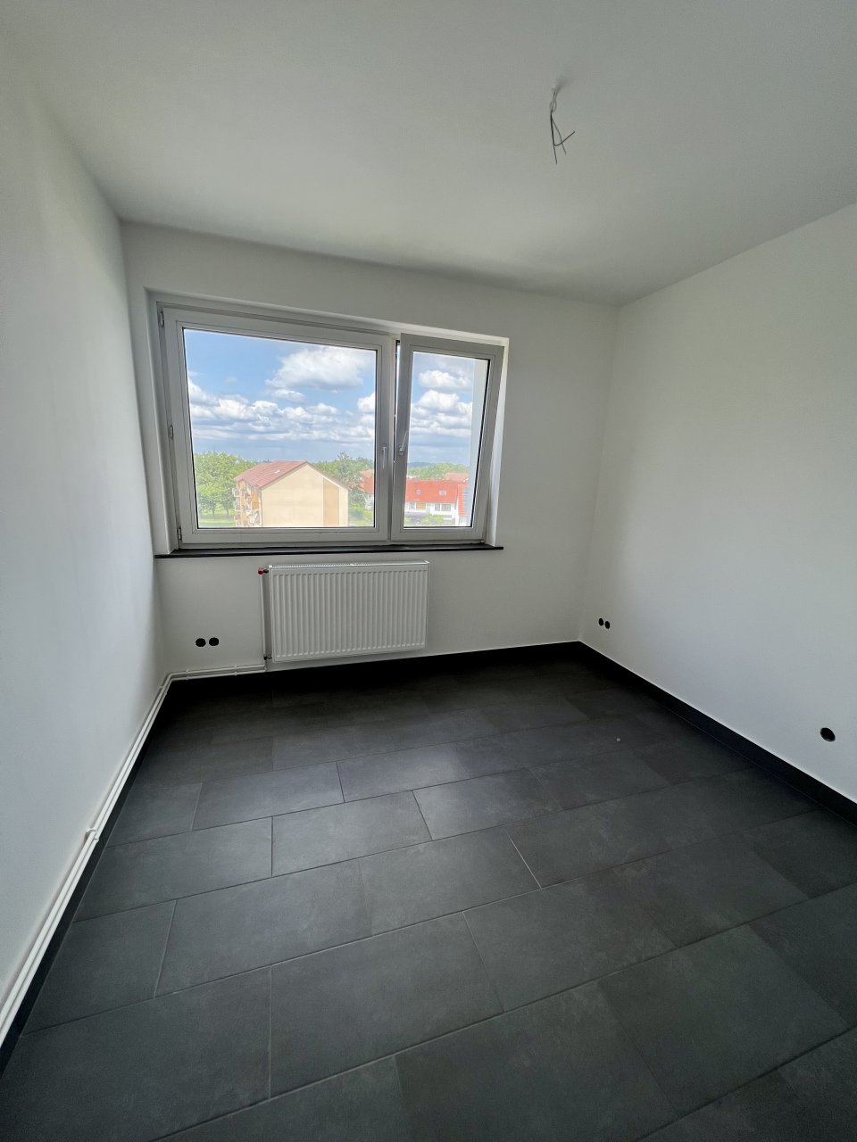 Kernsanierte 2-Zimmerwohnung mit Balkon