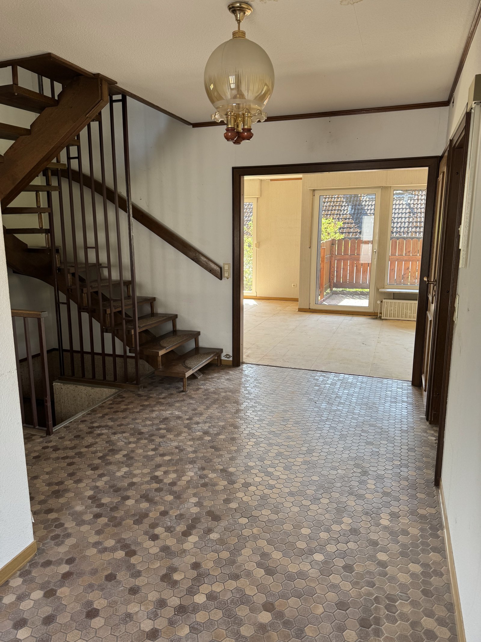 Vielseitiges Haus sucht neue Familie