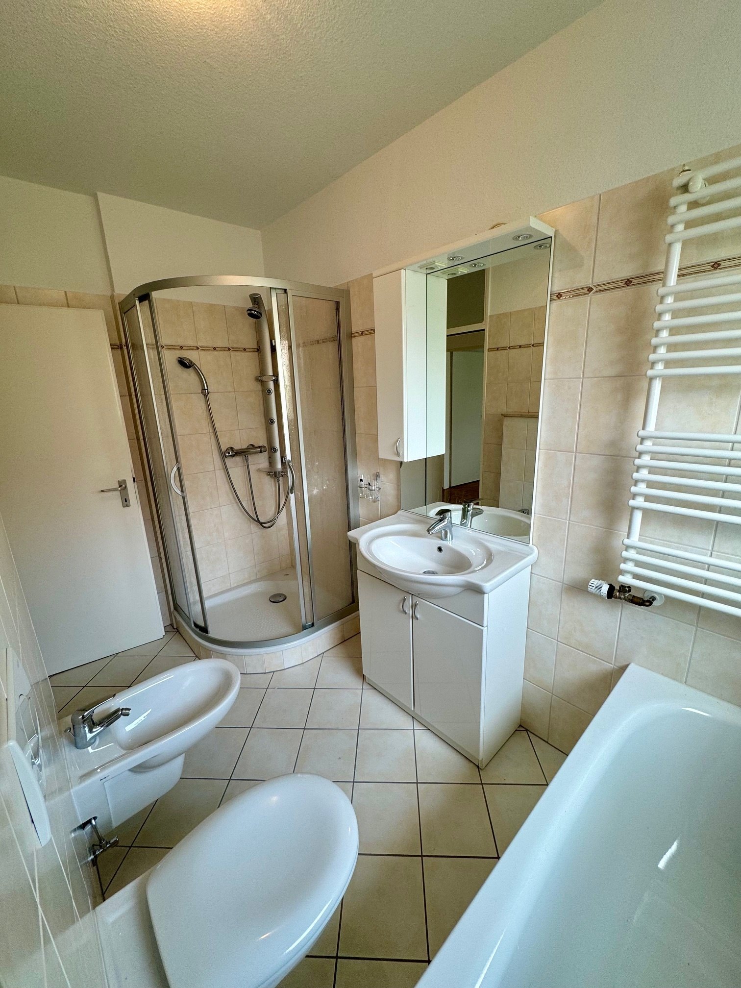 Badezimmer 1